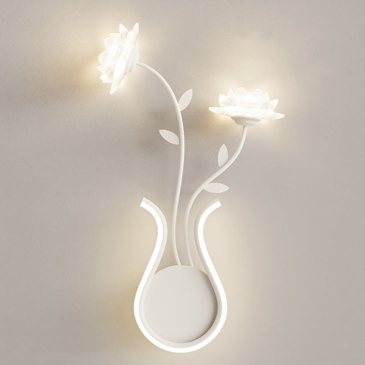Iron Rose Flower Glass Wall Lamp