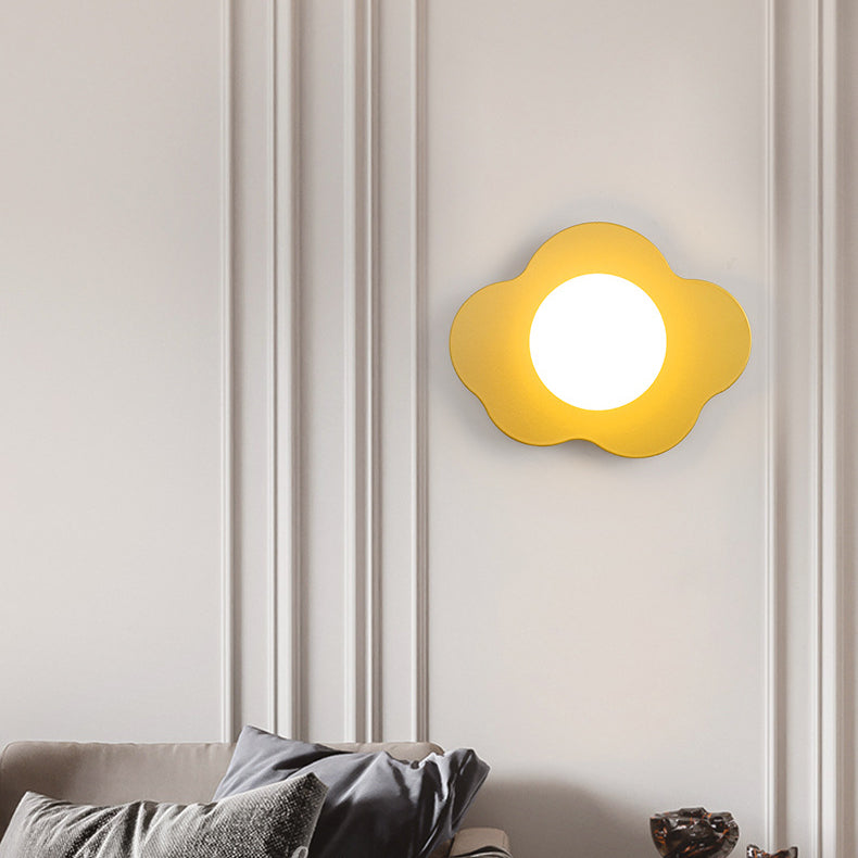Iron Flower Glass Living Wall Lamp
