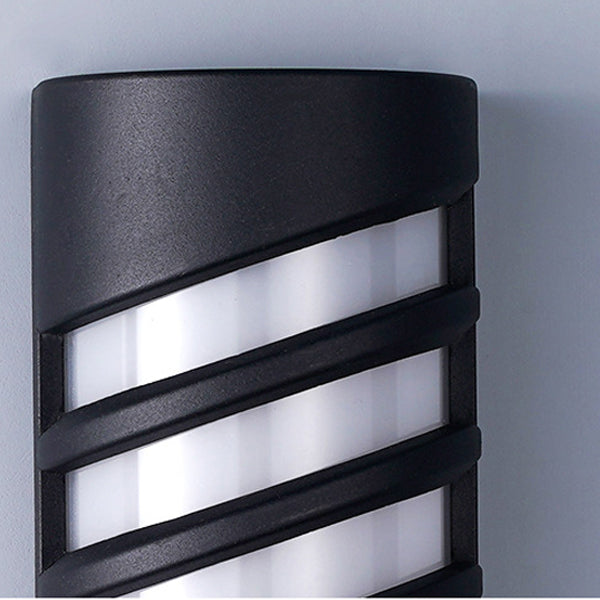 Aluminum Acrylic Semicircle Garden Outdoor Light