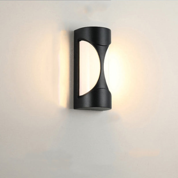 Aluminum Acrylic Semicircle Garden Outdoor Light