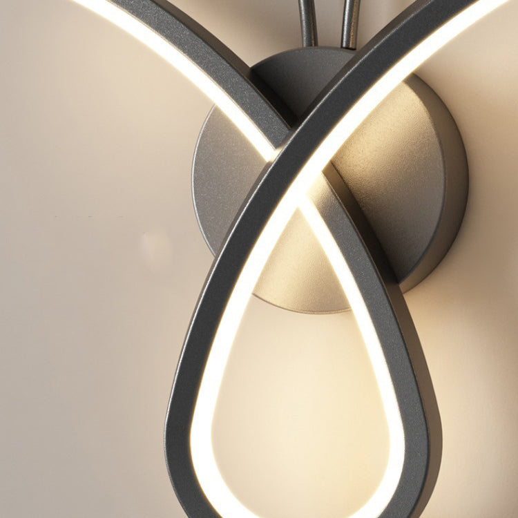 Iron Acrylic Flower Living Wall Lamp