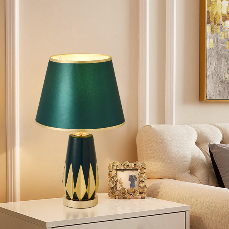 Fabric Round Ceramic Alloy Table Lamp