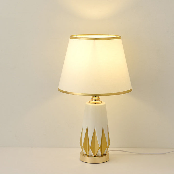 Fabric Round Ceramic Alloy Table Lamp
