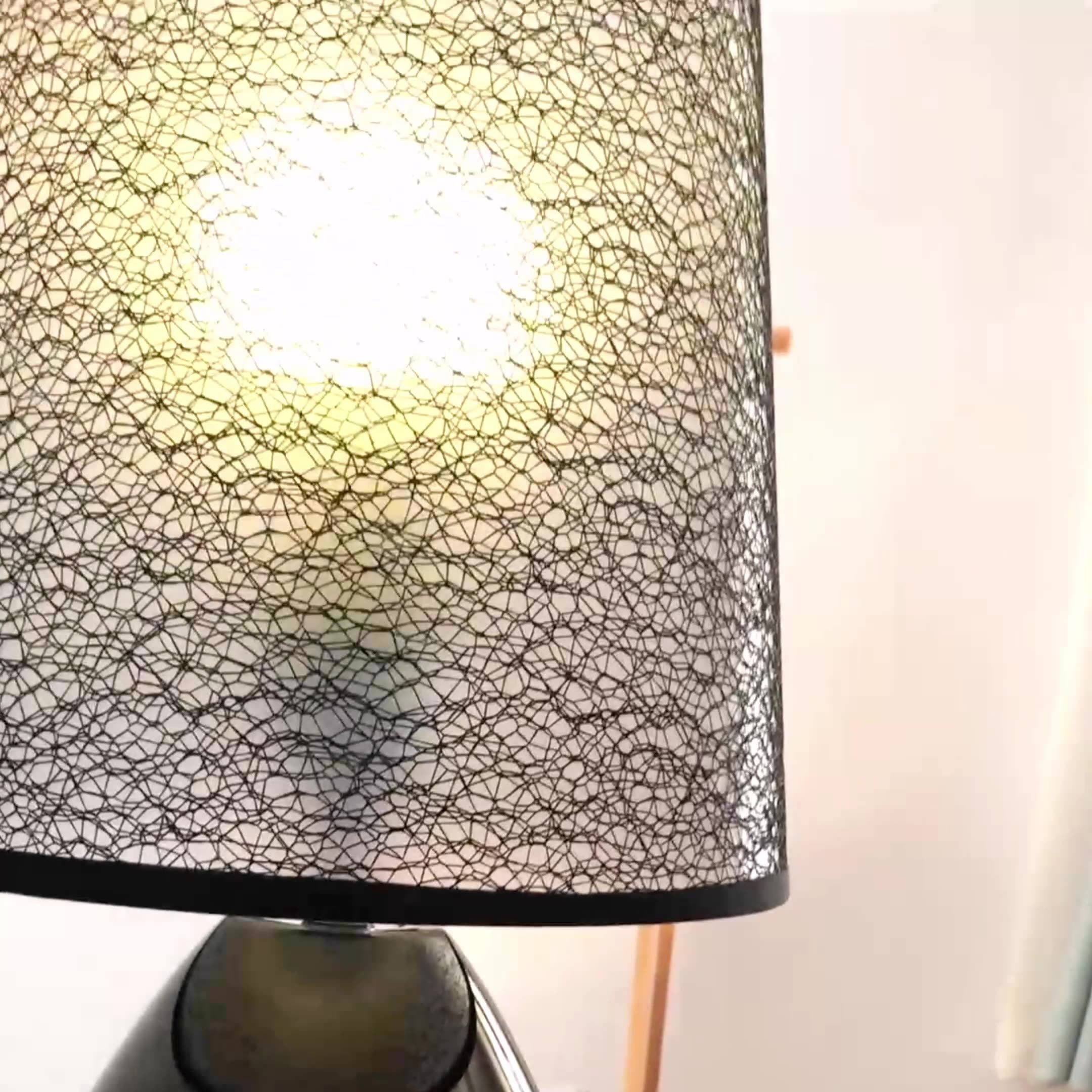 Fabric Hardware Round Bedroom Table Lamp
