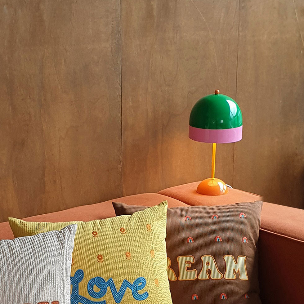 Dopamine Contrast Color Geometric Table Lamp