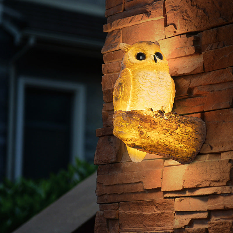 Resin Imitation Animal Toucan Outdoor Light