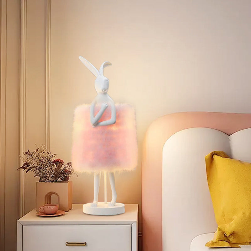 Rabbit Metal Feather Round Table Lamp