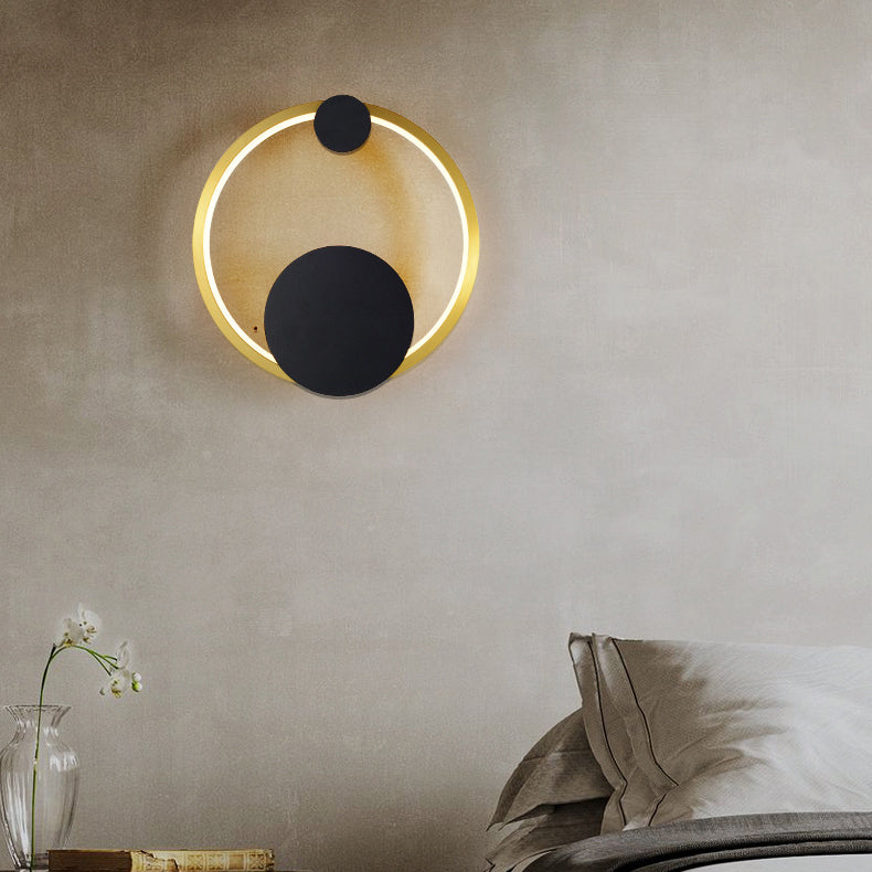 Geometric Circle Ring Iron Wall Lamp