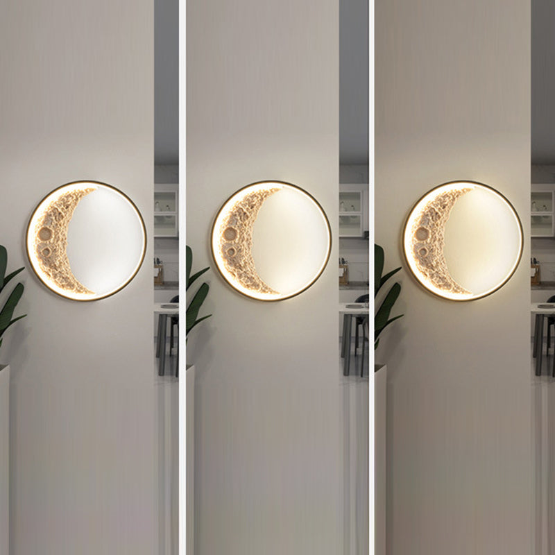 Moon Hardware Resin Round Wall Lamp