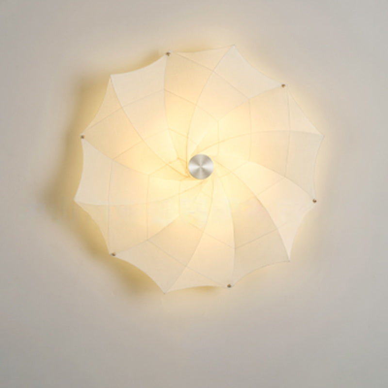 Rotating Scaling Flower Fabric Wall Lamp