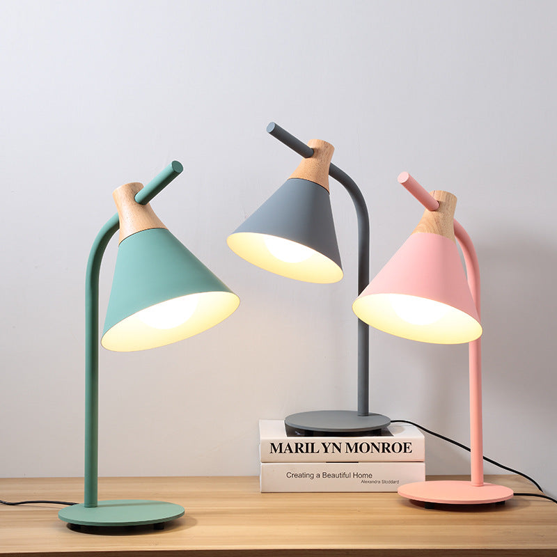 Solid Wood Iron Conical Table Lamp