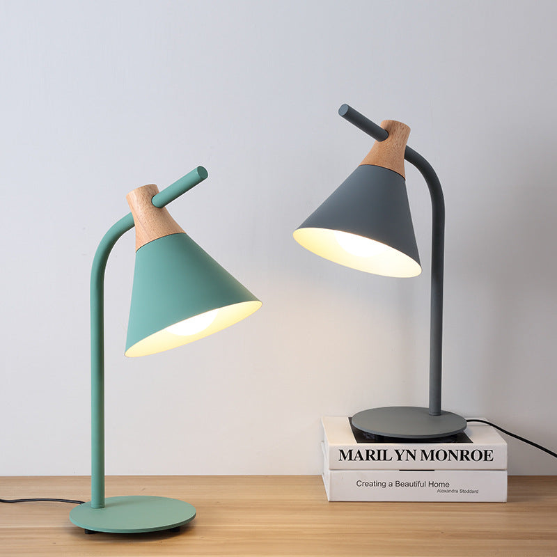 Solid Wood Iron Conical Table Lamp