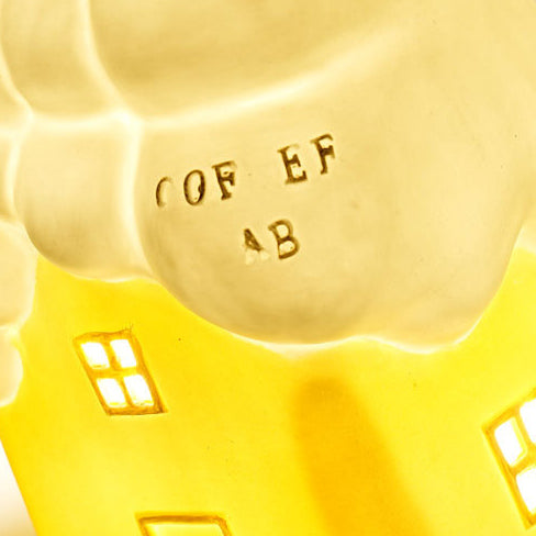 Ceramic Cute Snow House Table Lamp