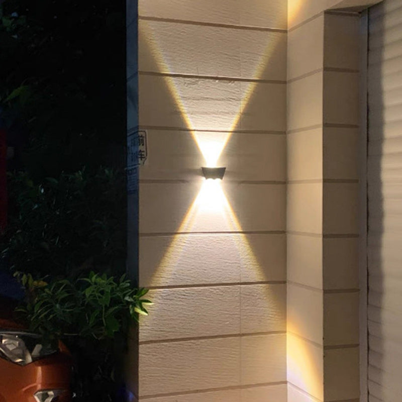 Aluminum Arc Up Down Outdoor Light