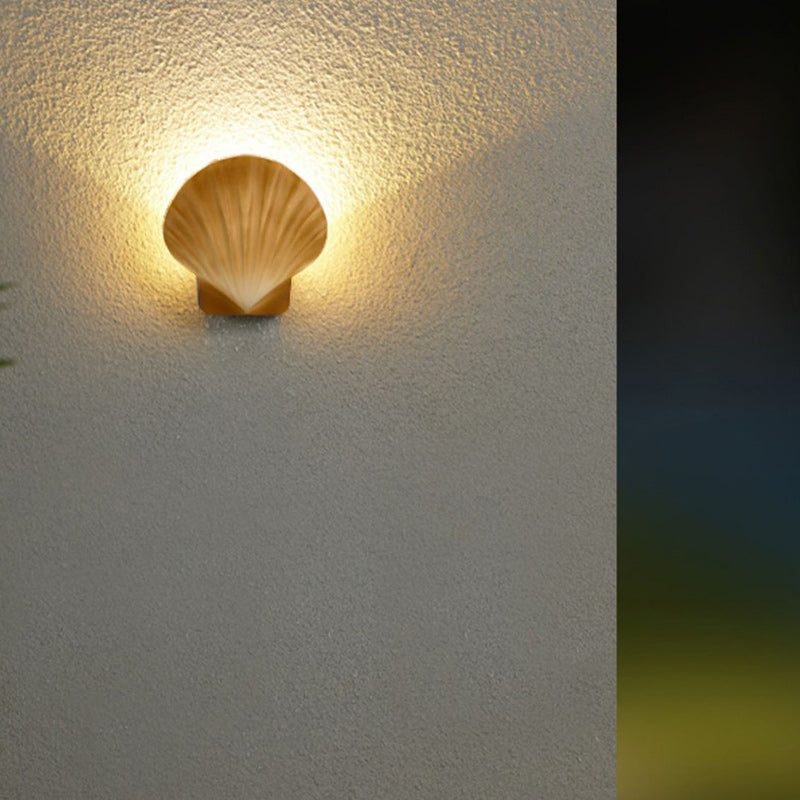 Shell Round Aluminum Hallway Wall Lamp