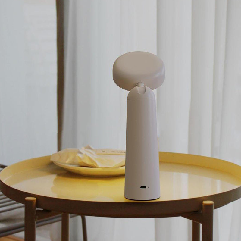 Portable Magnifier Shape Round Table Lamp