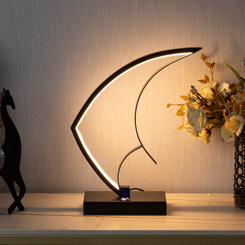 Sailboat Snail Iron Aluminum Table Lamp