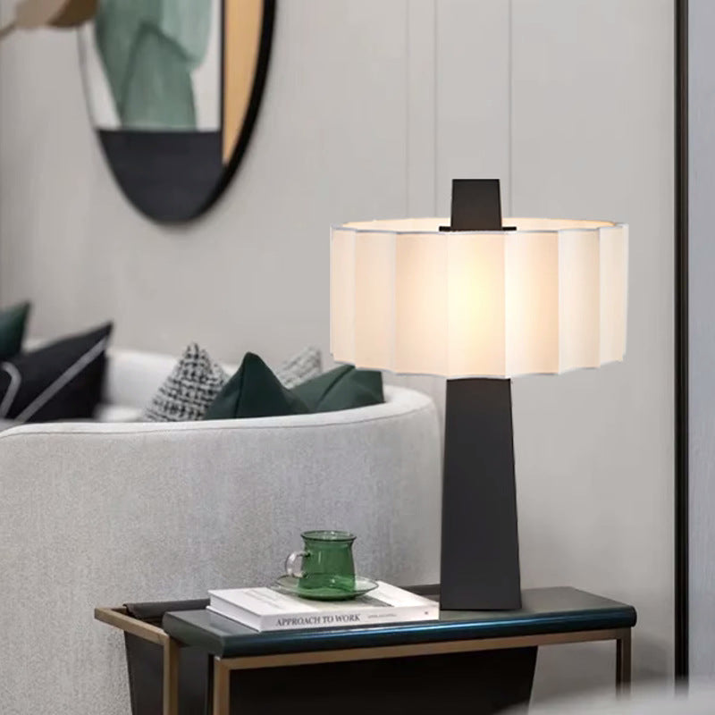 Pleated Cylinder Prismatic Iron Table Lamp