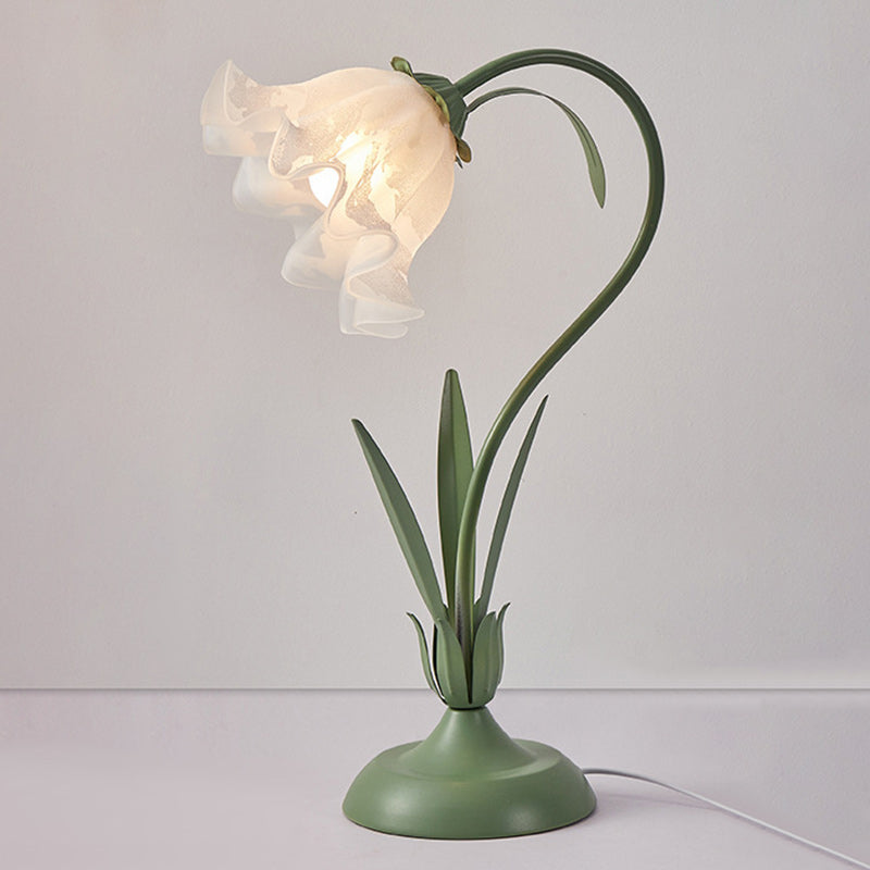 Bellflower Shape Iron Acrylic Table Lamp