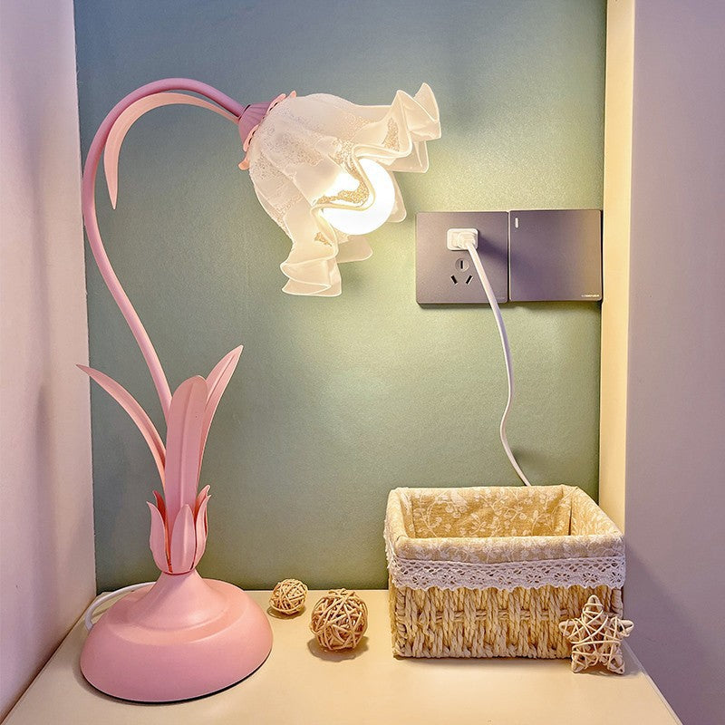 Bellflower Shape Iron Acrylic Table Lamp