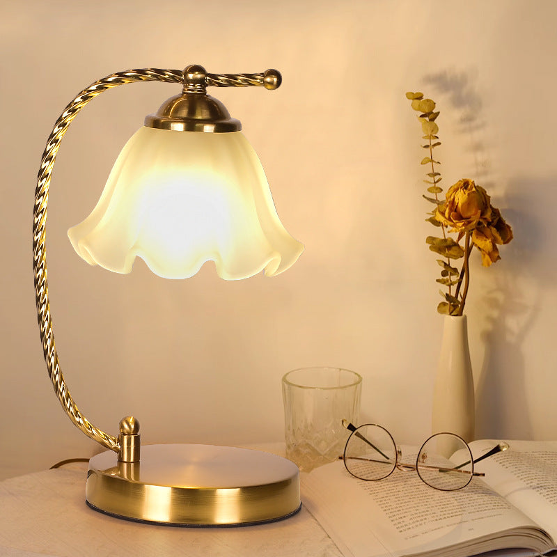 Floral Round Iron Glass Table Lamp
