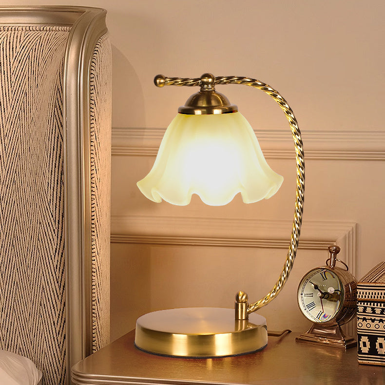 Floral Round Iron Glass Table Lamp