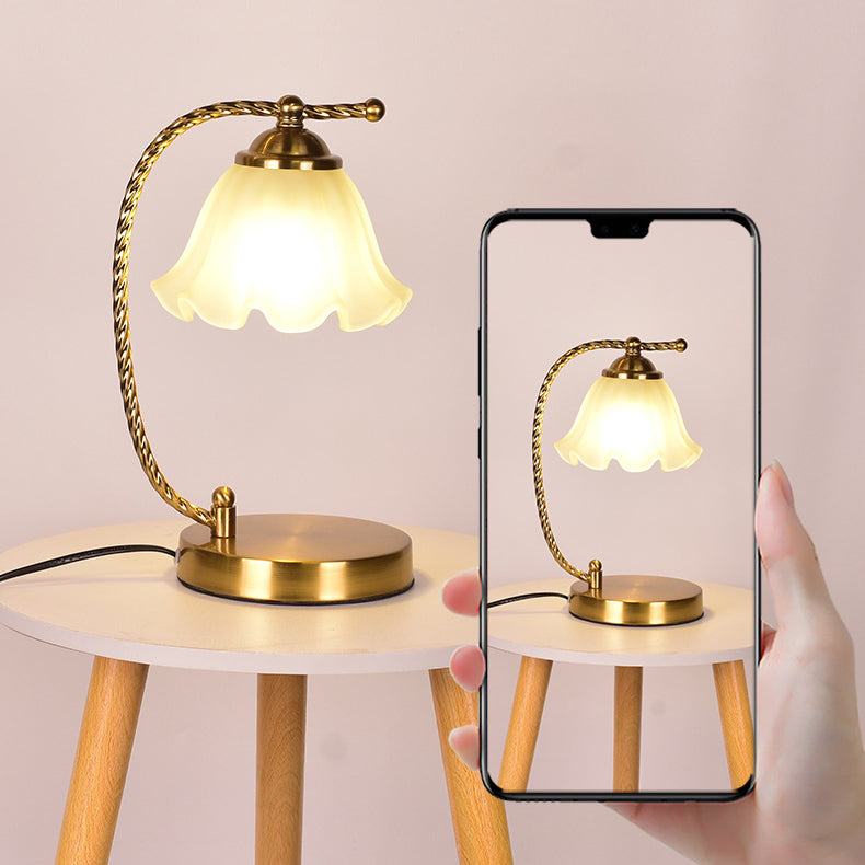 Floral Round Iron Glass Table Lamp