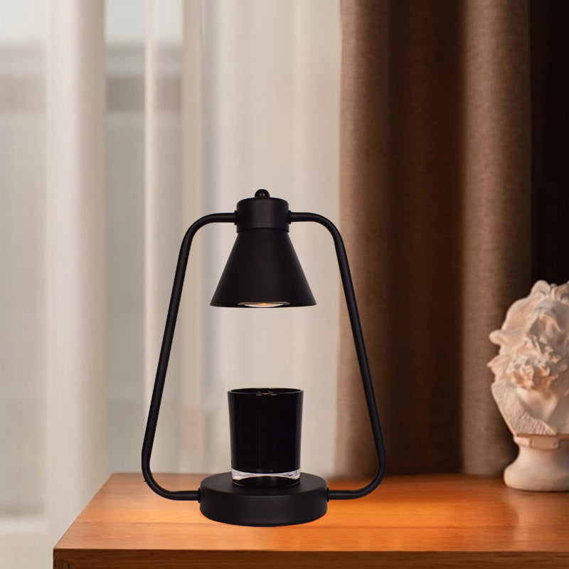 Round Prism Iron Melting Table Lamp