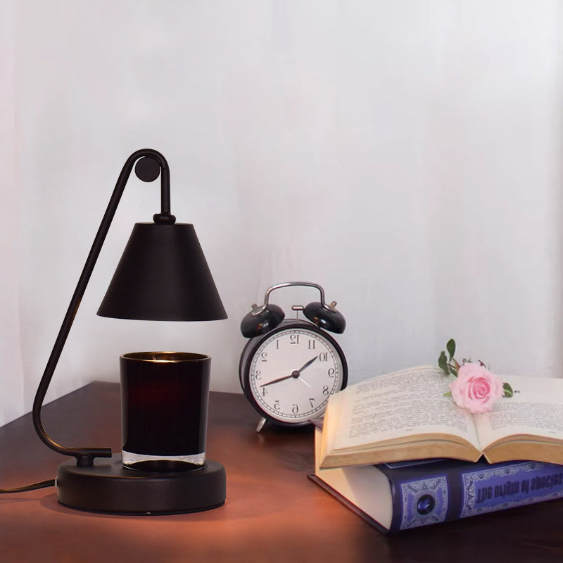 Round Cone Iron Melting Table Lamp