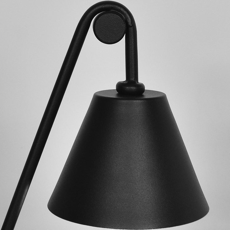 Round Cone Iron Melting Table Lamp