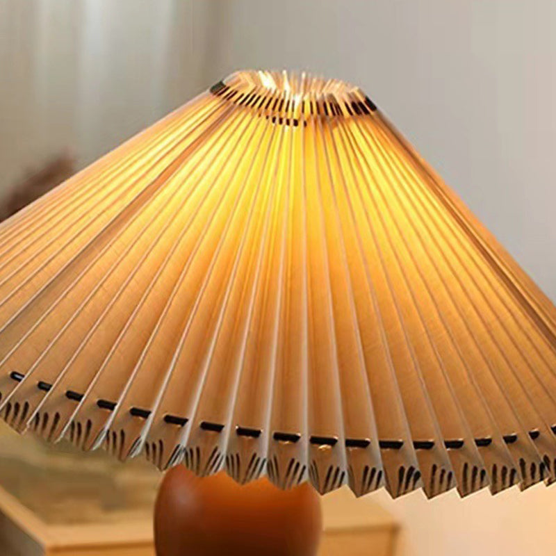 Pleated Oval Cone Rubberwood Table Lamp