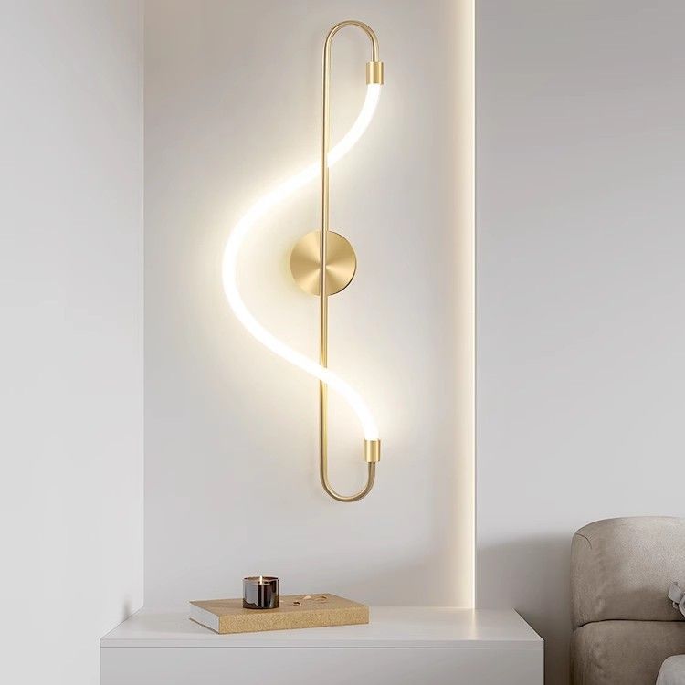 Music Note Shape Iron Wall Lamp