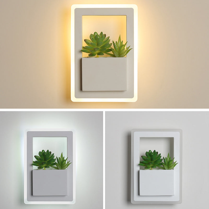 Simulation Plant Round Triangle Wall Lamp