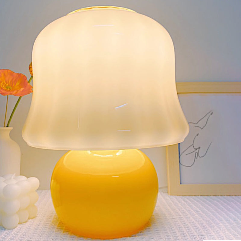 Cream Mushroom Shape Round Table Lamp