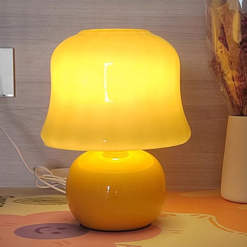 Cream Mushroom Shape Round Table Lamp