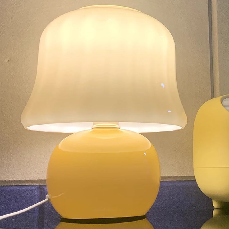 Cream Mushroom Shape Round Table Lamp
