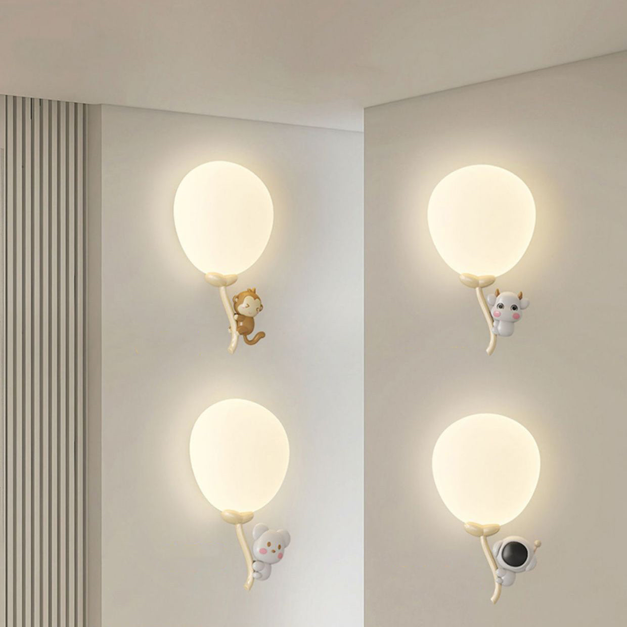 Cream Round Balloon Monkey Wall Lamp