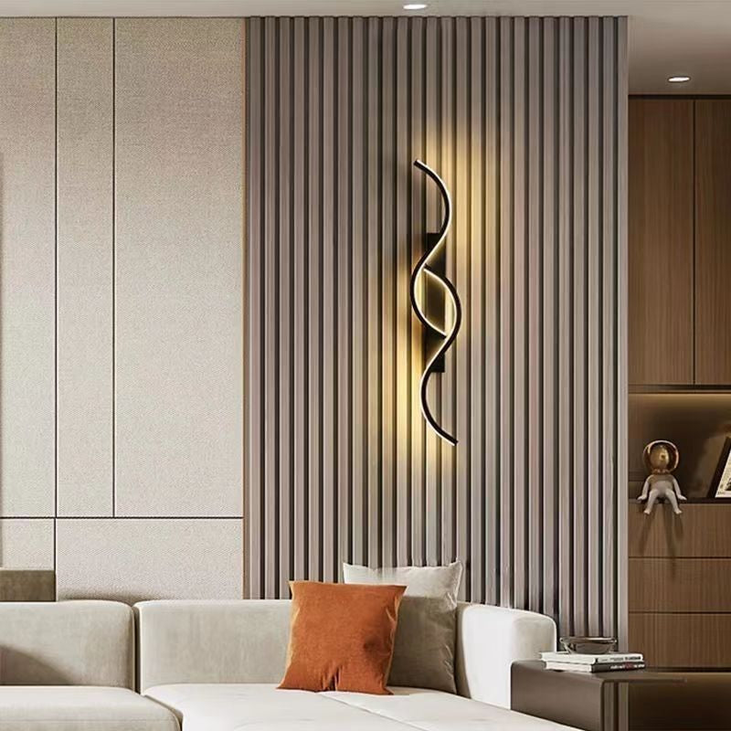 Long Curve Aluminum Silicone Wall Lamp