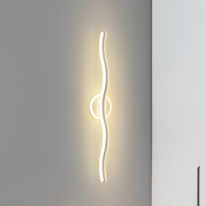 Wave Linear Iron Aluminum Wall Lamp