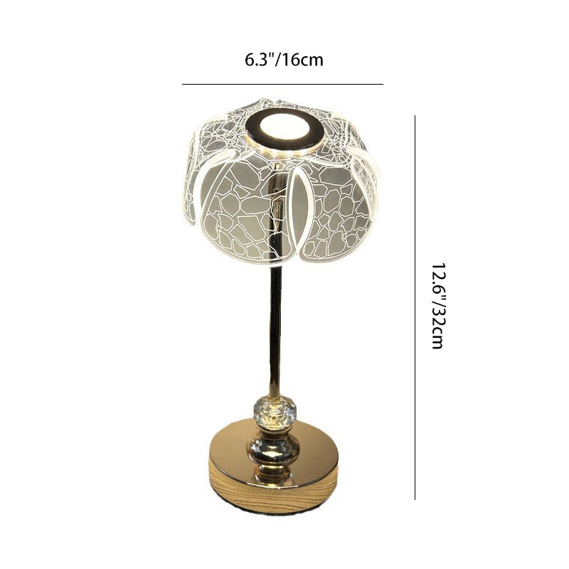 Petal Shape Round Metal Table Lamp