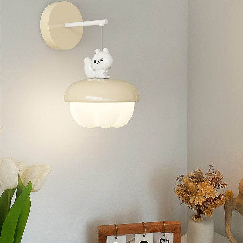 Pinecone Shape Round PE Wall Lamp