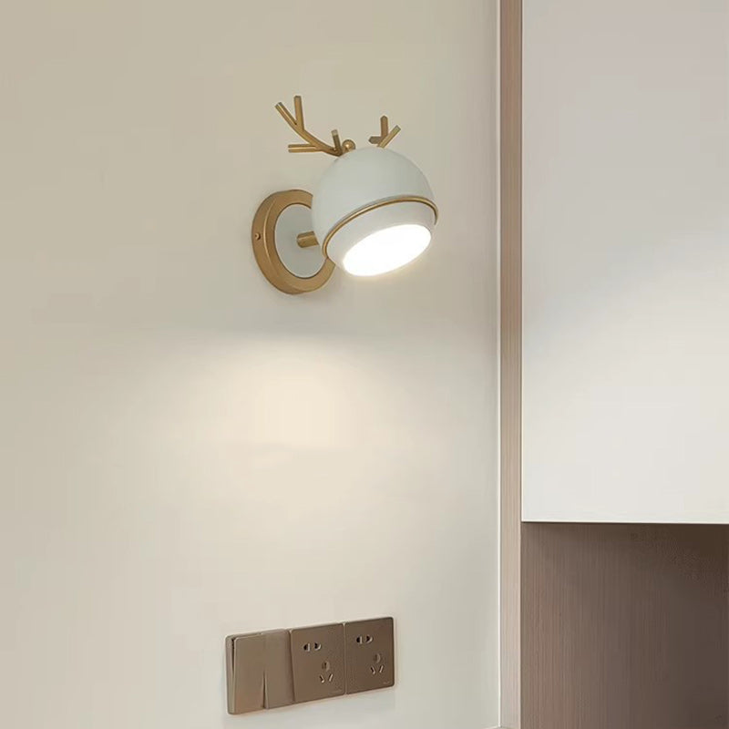 Antler Round Semi-Round Iron Wall Lamp
