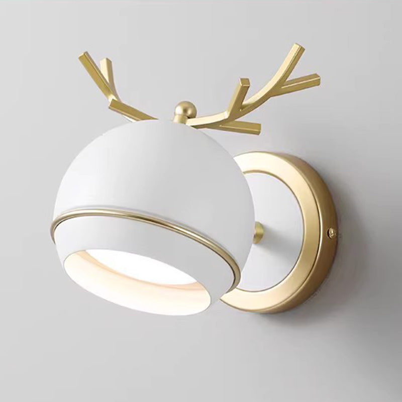Antler Round Semi-Round Iron Wall Lamp