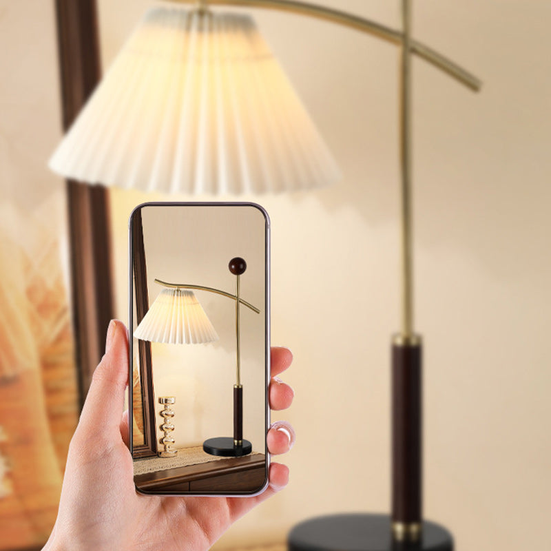 Round Pleated Cone Rubberwood Table Lamp