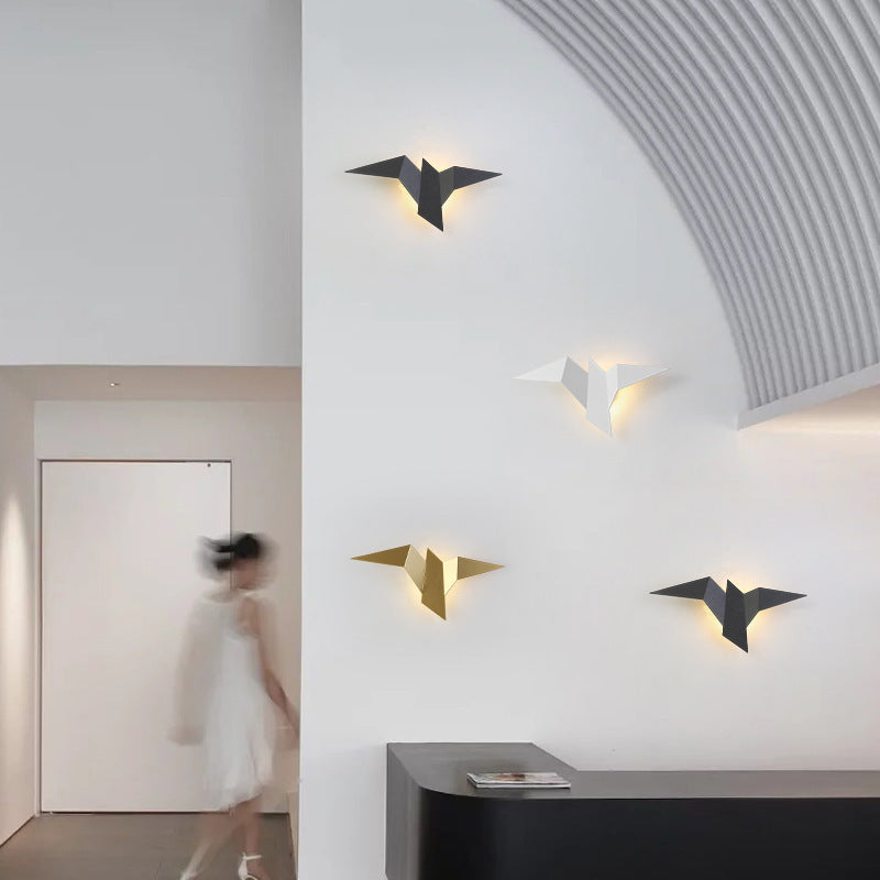 Flying Bird Shape Iron Wall Lamp