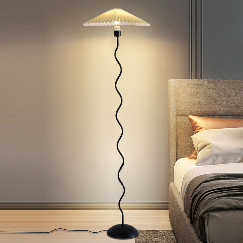 Cone Iron Aluminum Living Floor Lamp