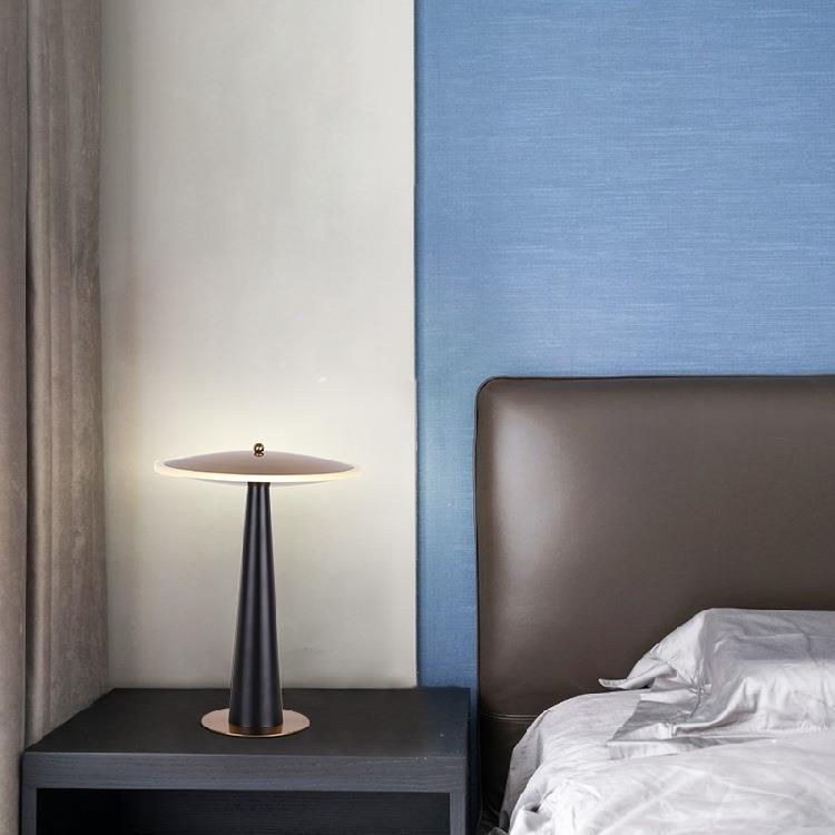 UFO Round Aluminum Acrylic Table Lamp