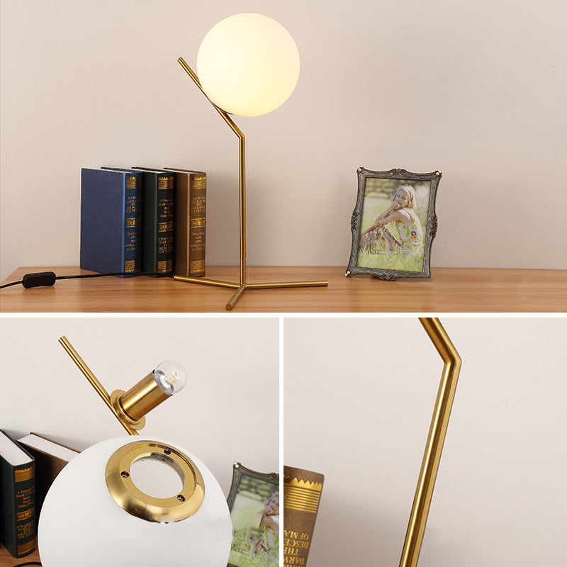Sphere Iron Glass Bedroom Table Lamp