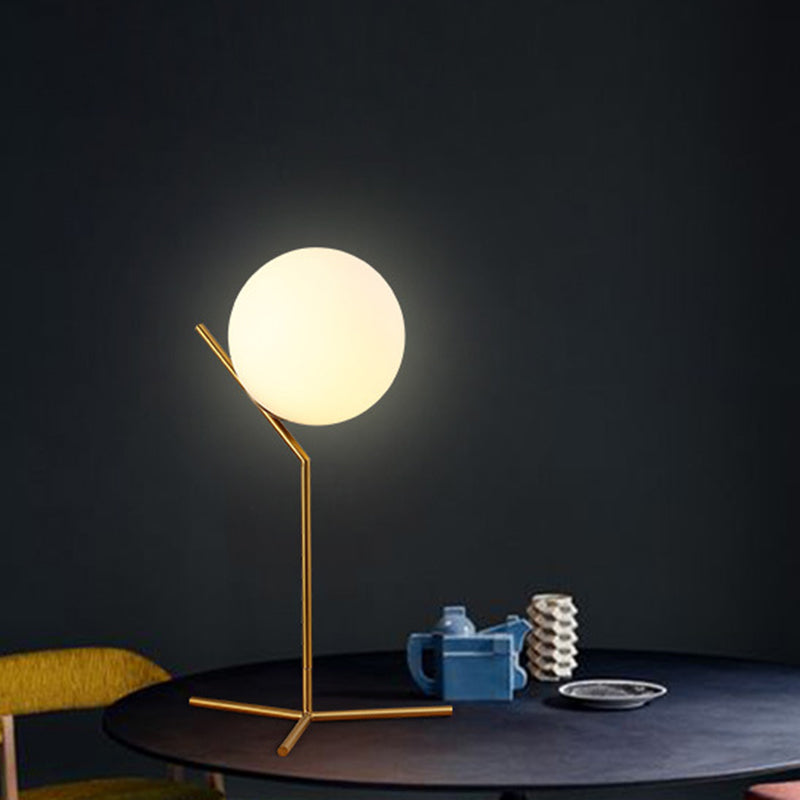 Sphere Iron Glass Bedroom Table Lamp