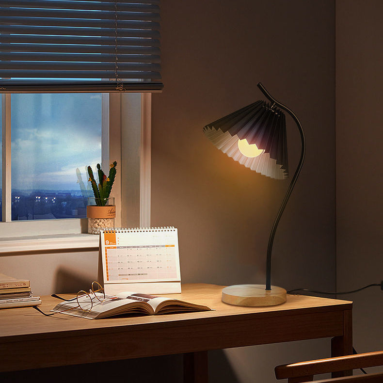 Frustum Cone Iron Fabric Table Lamp